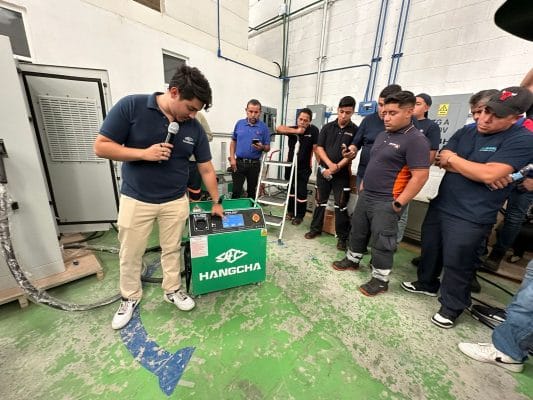 电动叉车与柴油叉车对比分析