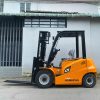 Xe nâng điện Lithium dòng XA 2.5 tấn