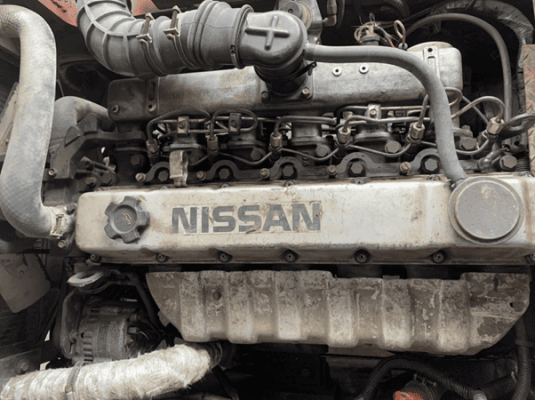 Xe nâng Nissan cũ 3