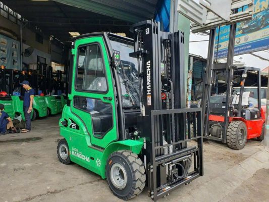 xe nâng tối ưu cho ngành thủy sản