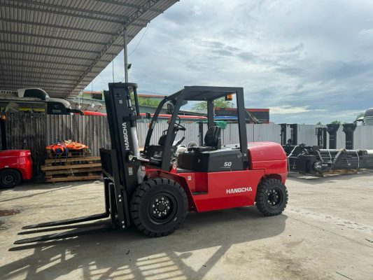 xe nâng cho ngành cua cà mau